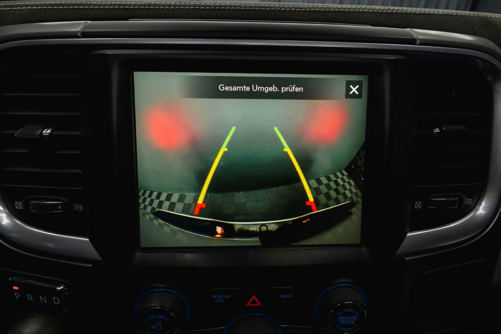 Fahrzeugabbildung Dodge RAM 5.7 V8 HEMI 4x4 OFFROAD Night-Paket *LED*AHK