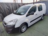 Peugeot Partner maxi prolungato 5 posti - Peugeot Partner Tepee aus 2018