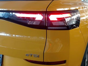 Volkswagen T-Roc - 9