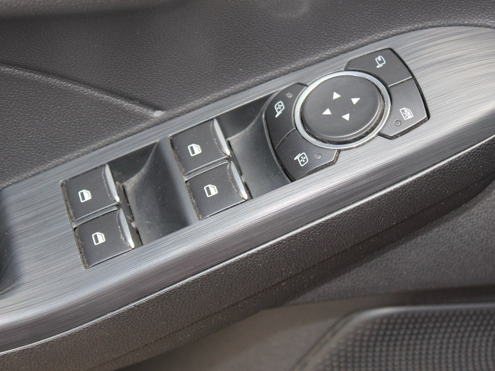 Fahrzeugabbildung Ford Kuga Plug-In Hybrid Titanium 2,5 Duratec