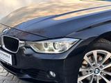 BMW 320i Lim. AUTOMATIK/Key-Less/Navi/Rentner-Fhzg - : Limousine, Rent