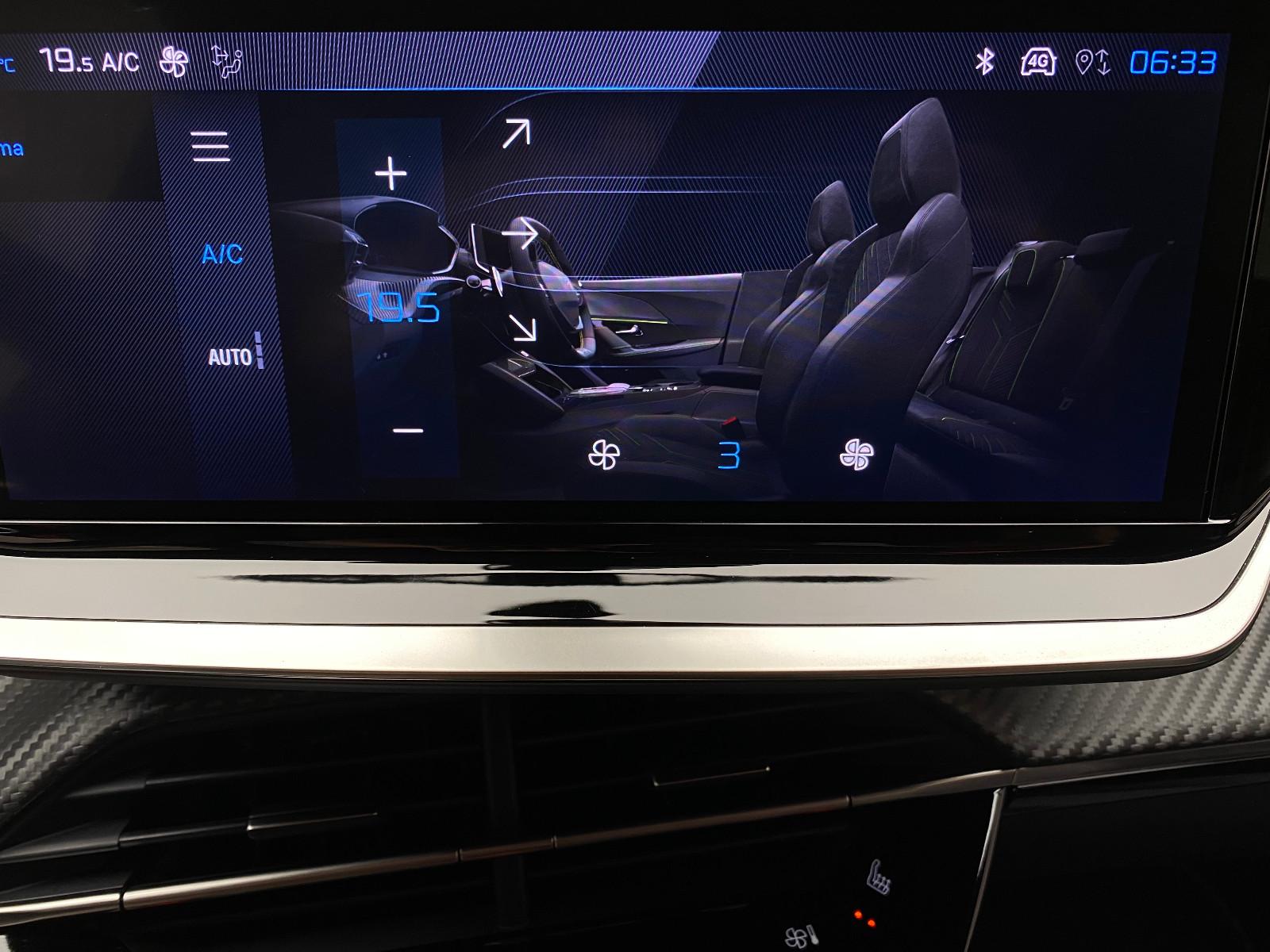 Peugeot 2008 Allure 1.2 Autom. LED Winterpaket AHK