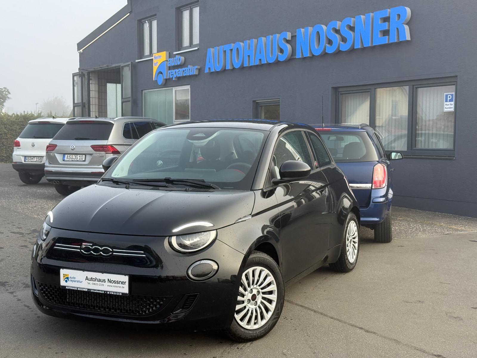 Fiat 500e Red 23,8kWh (CCS,RFK,GRA,Apple CarPlay,...)