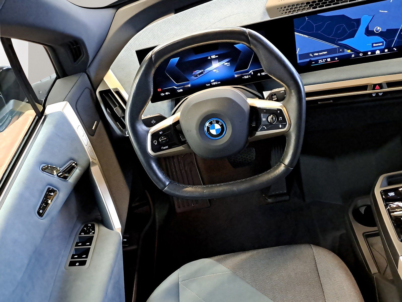 BMW iX - Bild 10