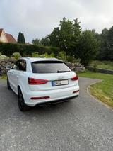 Audi Q3 2.0 TDI 103kW S tronic quattro Leder 1. Hand - Audi: Q10