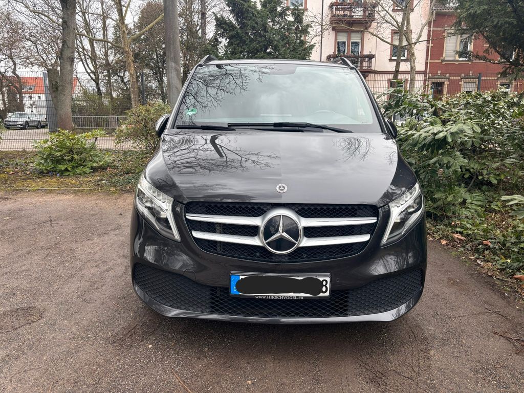 Mercedes-Benz V 250
