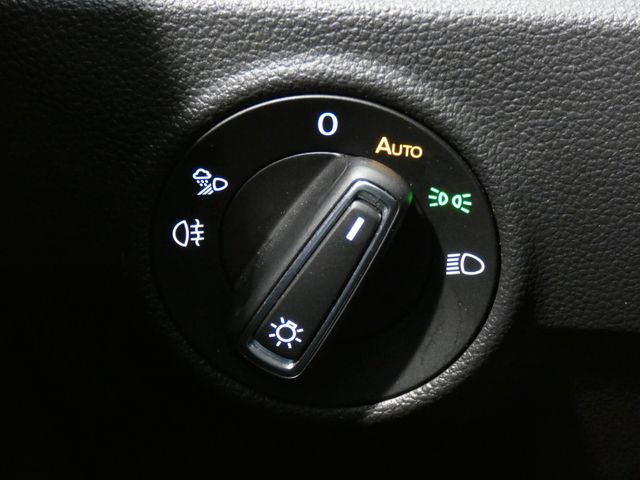 T-Roc Style 1.5 TSI DSG ACC RFK PANO IQLIGHT AHK