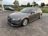 Audi A4 Avant 2.0 TDI S line I KW I R-Kamera I ACC - Audi A4: Braun