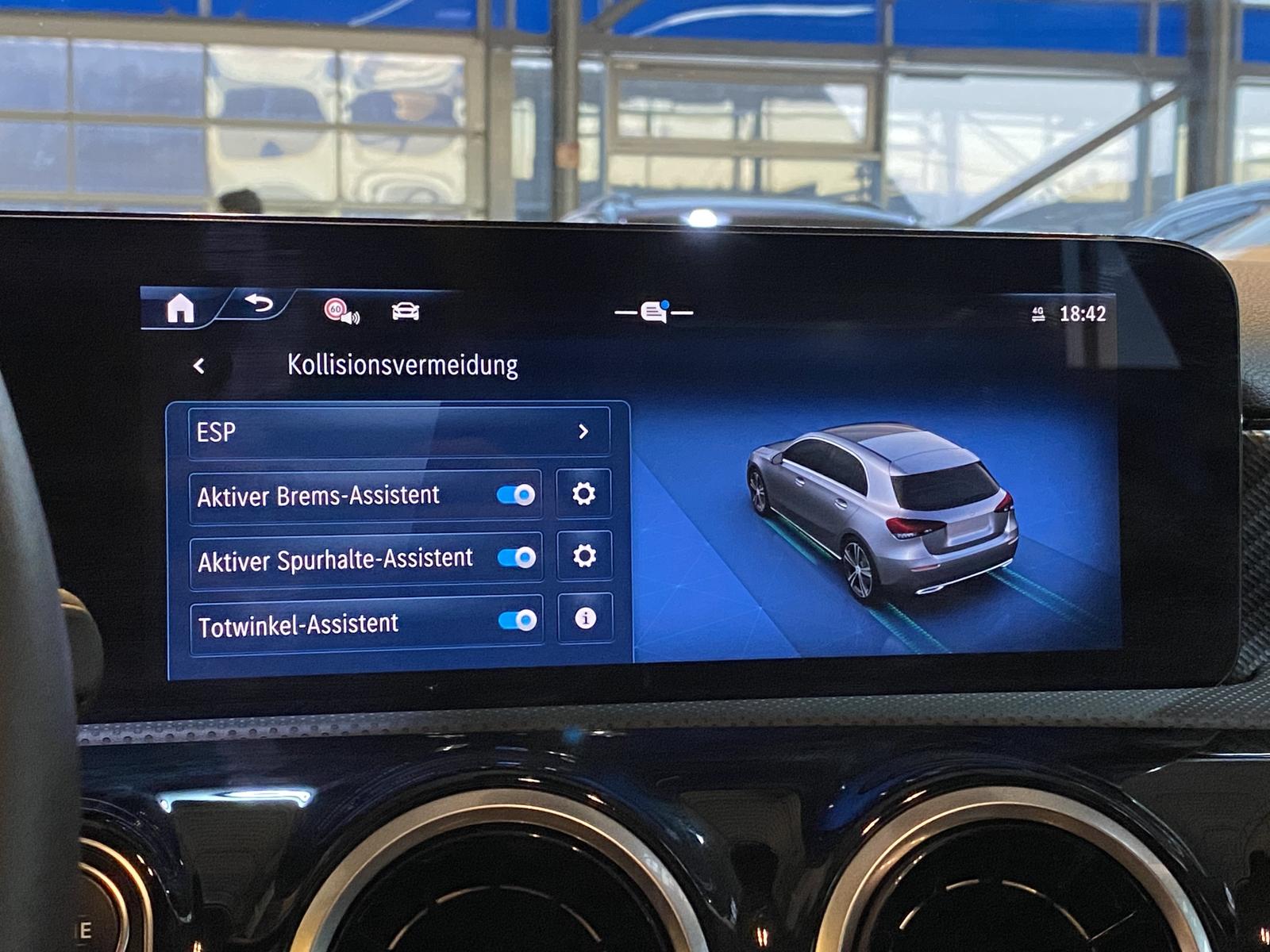 Mercedes-Benz A-Class Advance*SHZ*LED*ACC*360Cam*Navi*Leder*MBUX, миниатюра 25