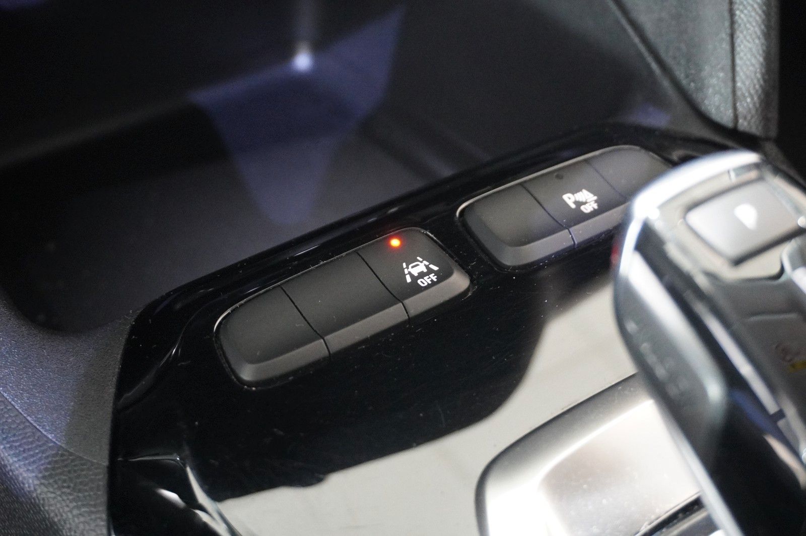 Fahrzeugabbildung Opel Corsa-e F 7KW EDITION NAVI/KAMERA/VIRTU/PDC/DAB+