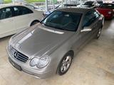 Mercedes-Benz CLK 200 Kompressor/1.Hd./MB-Serviceheft/Klima/ - Mercedes-Benz CLK 200 in Frankfurt (Main)