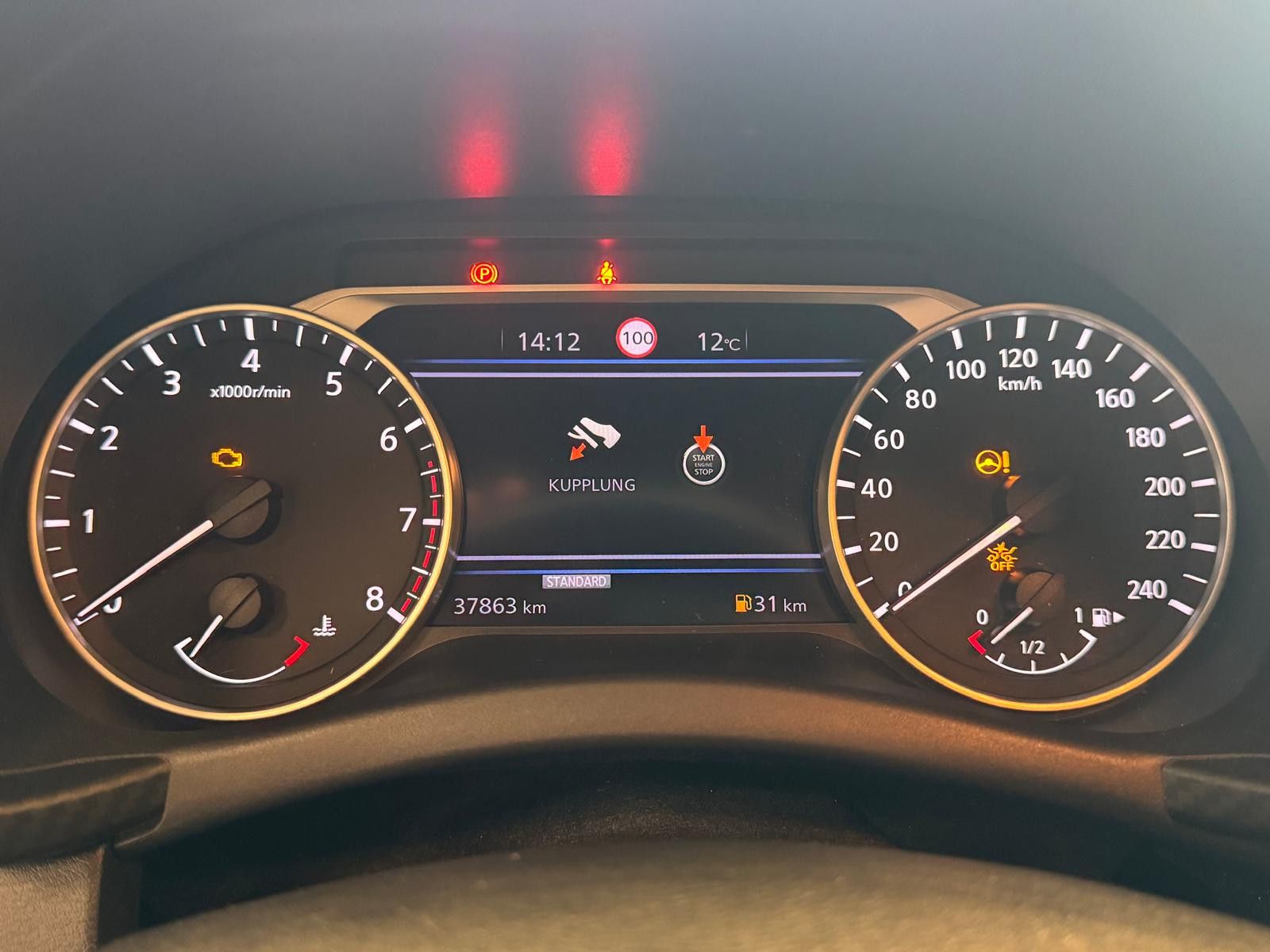 Fahrzeugabbildung Nissan Juke N-Connecta / WENIG KM/NAVI/KLIMA/GARANTIE
