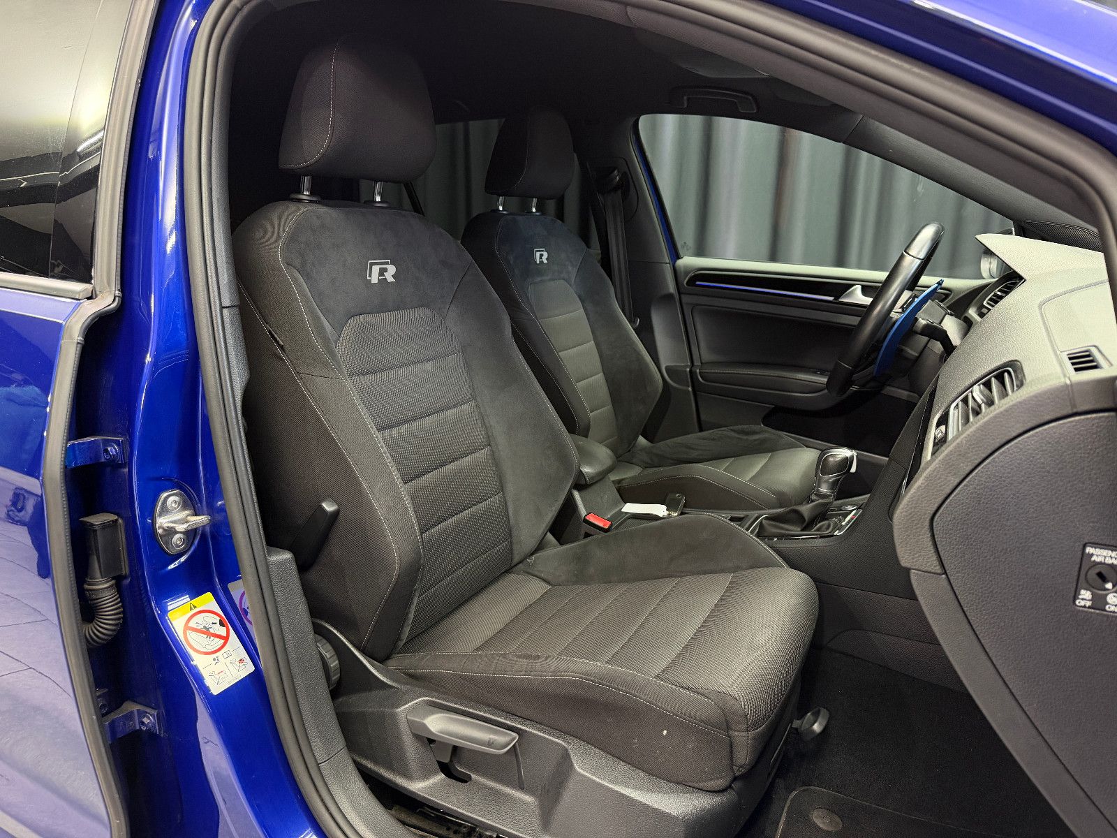 Fahrzeugabbildung Volkswagen Golf VII Lim. R 4Motion|H&R|GRAIL Exhaust