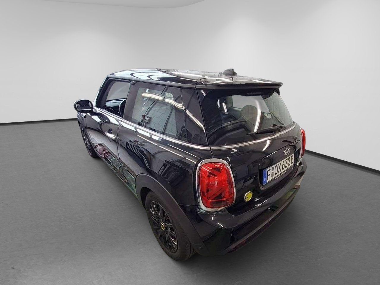 MINI Cooper SE Classic Trim Pano S-Dach SpoSi BLIS imagem 2