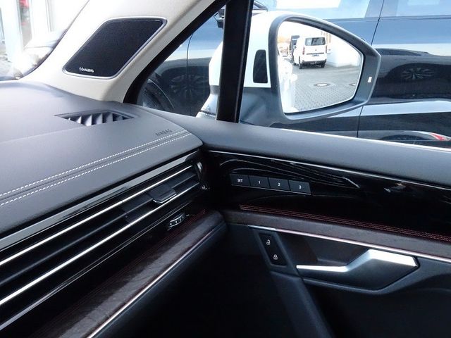 Touareg 3.0 TDI V6 Atmosphere 4Motion / DYNAUDIO