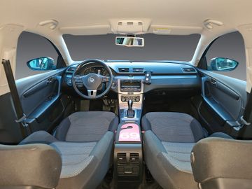 Volkswagen Passat Variant - 9
