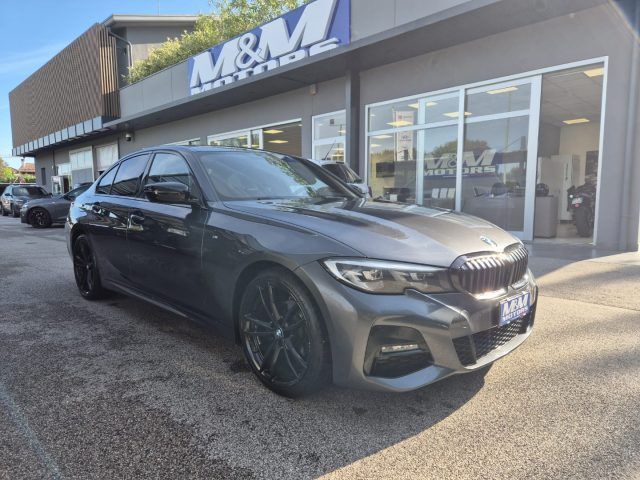 BMW BMW 318 d 48V Auto Msport #BLACK PACK