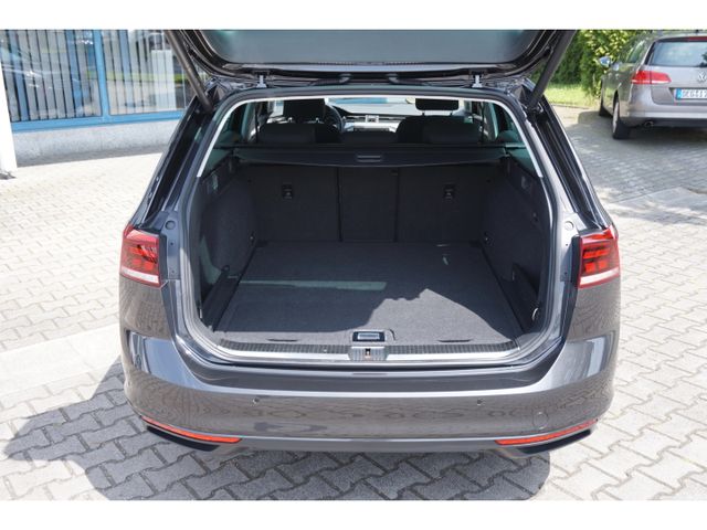 Passat Variant 1.5 TSI Conceptline DSG *Navi*AHK