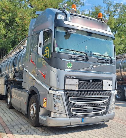 Volvo FH540 XL ADR Standard