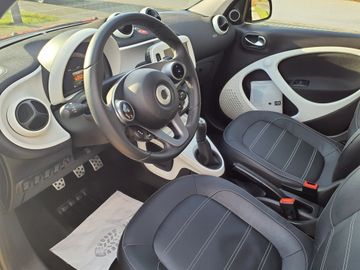 Bild 5 Smart FORFOUR 1.0 Prime - SHZG,T.OMAT,KLIMAAUT.