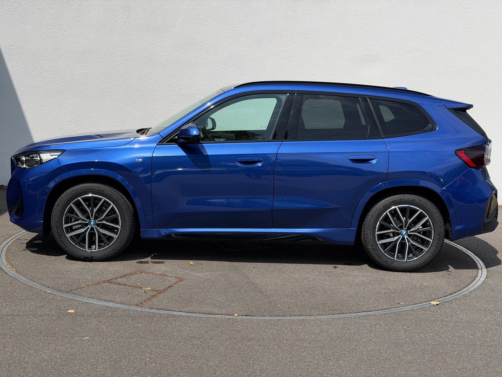 BMW iX1 - Bild 9