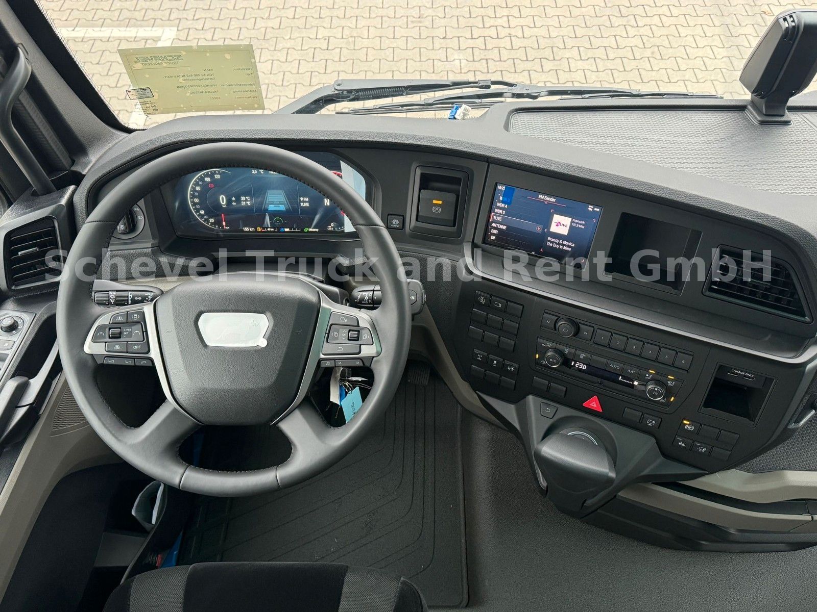 Fahrzeugabbildung MAN TGX 18.480 BL SA GM ACC LDW ADR Retarder