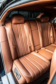 Fahrzeugabbildung Bentley Flying Spur 4.0 V8 PANO|CAM|LUFT|SHZ|SLF|KEYLES
