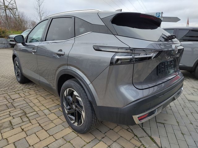 Nissan Qashqai 1.3 MHEV N-Connecta 4x4 Facelift PanoD.