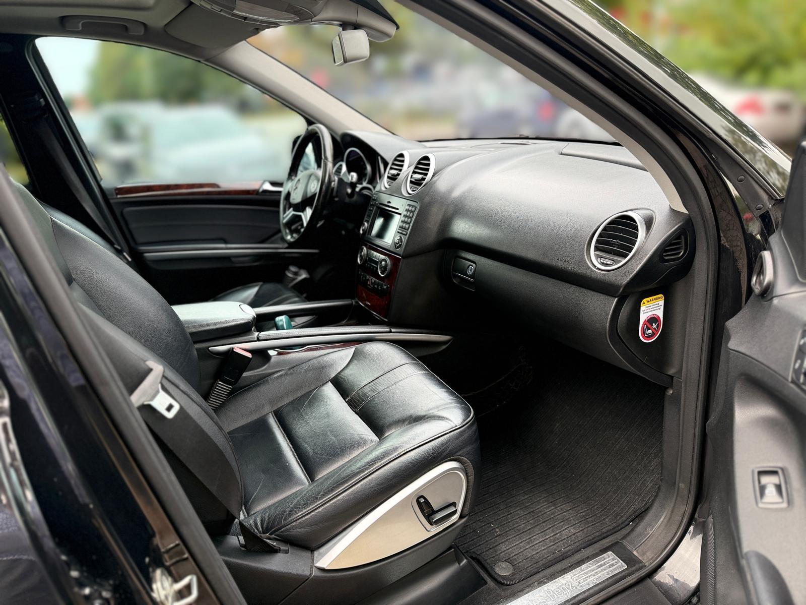 Mercedes-Benz ML 320