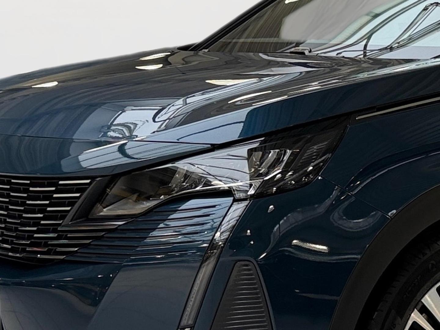 Peugeot 3008 Allure Pack 130 Automatik-EAT8 Navi Klima