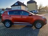 Kia Sportage 2.0 4WD - Kia Sportage: Orange