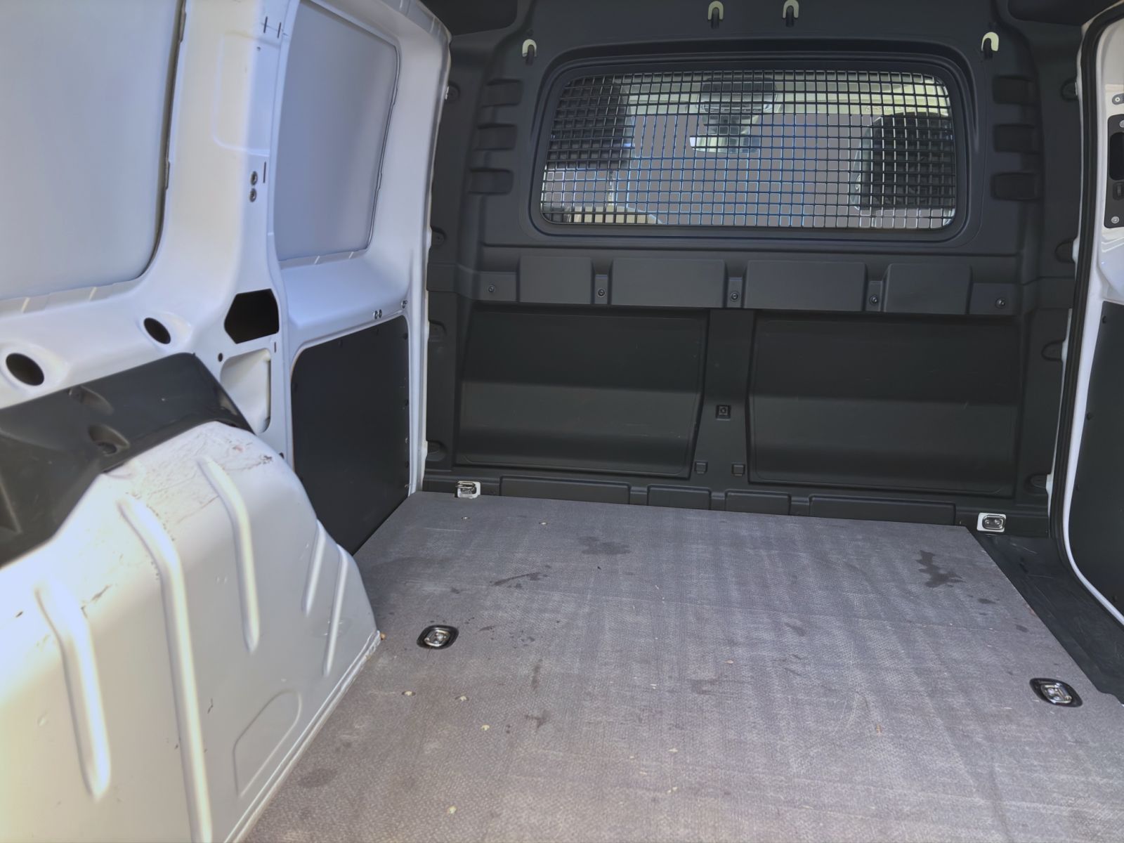 Volkswagen Caddy - Bild 15