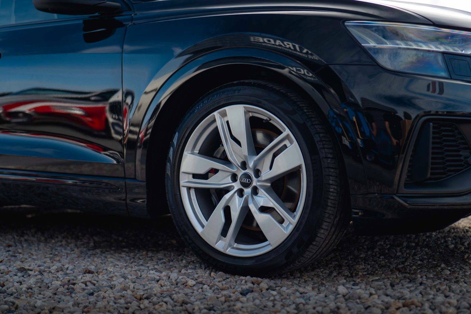 Fahrzeugabbildung Audi SQ8 4.0 TDI quattro Black Design | Full Option