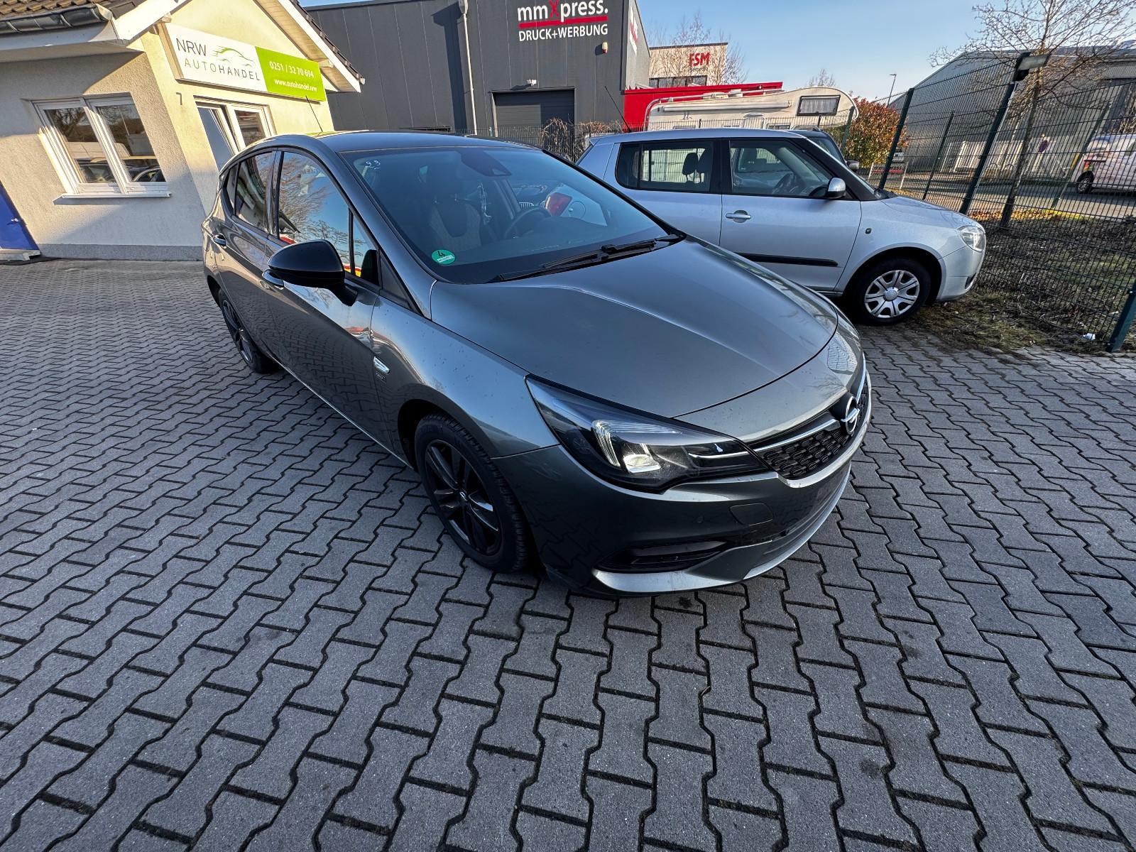 Opel Astra K Lim. 5-trg. Opel öldrucklampe an