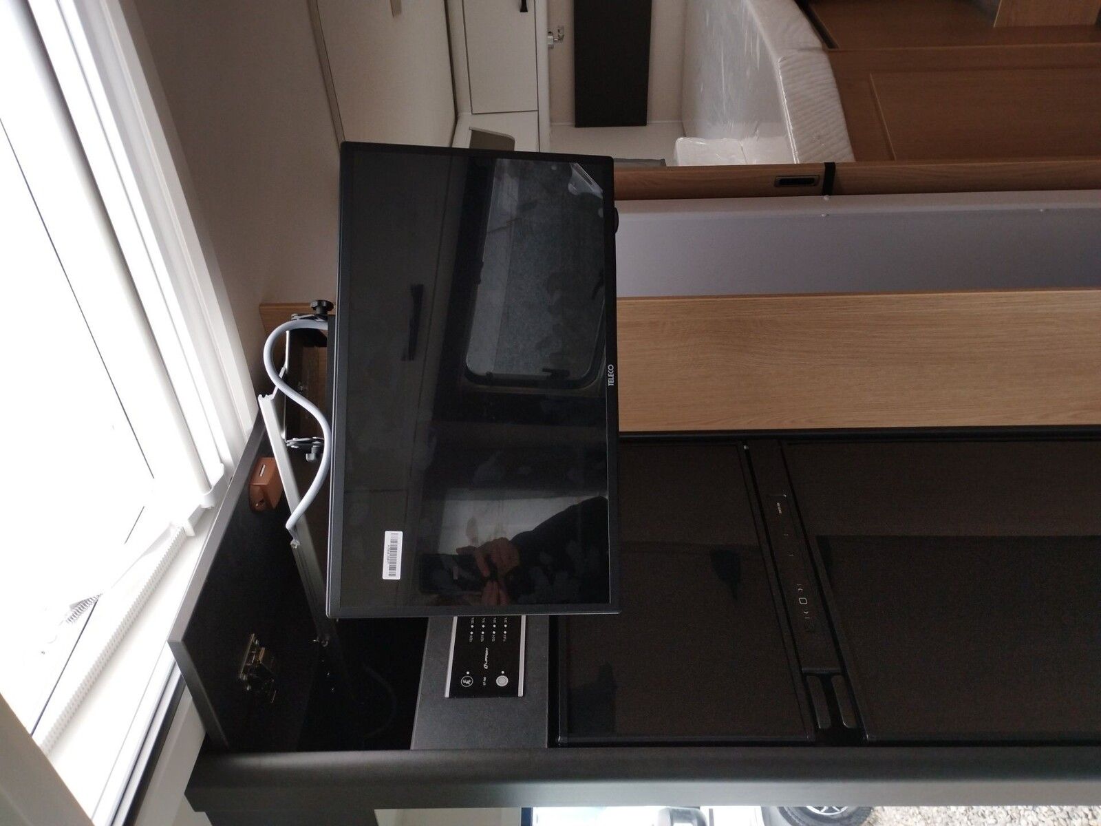 Fahrzeugabbildung Sunlight Adventure T 68C Automatik, Dörr Edition, TV