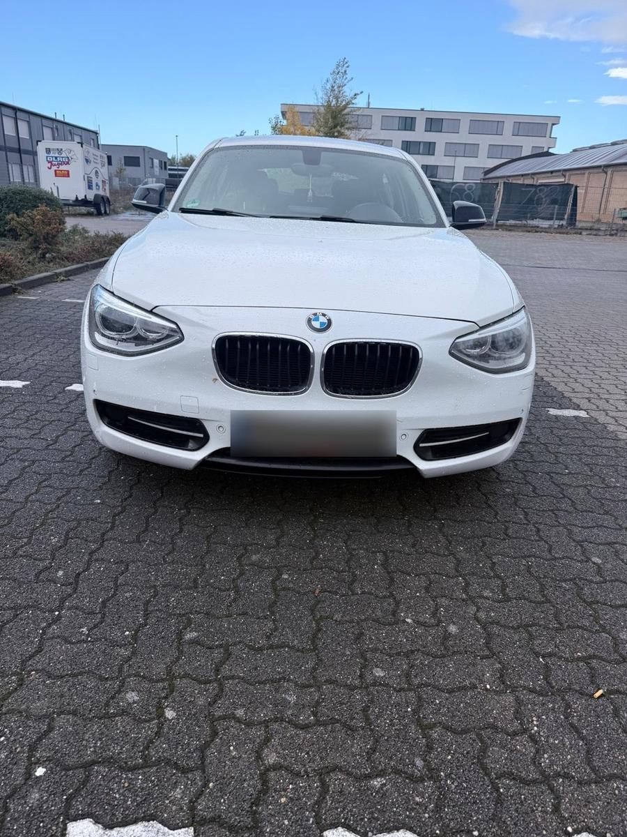BMW 118
