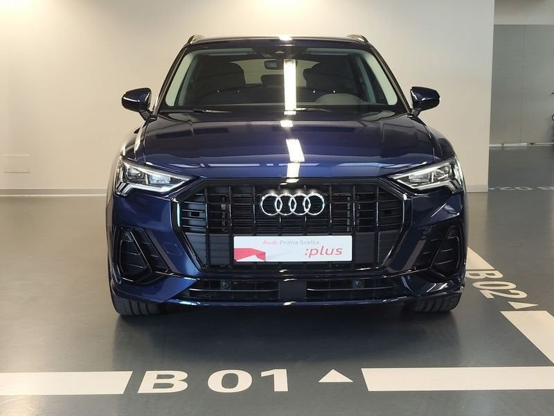Audi Q3 Q3 35 1.5 tfsi S line edition s-tronic imagem 2