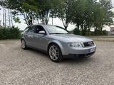 Audi A4 1.9TDI 131 PS S Line Avant  - Audi A4 aus 2002: Line