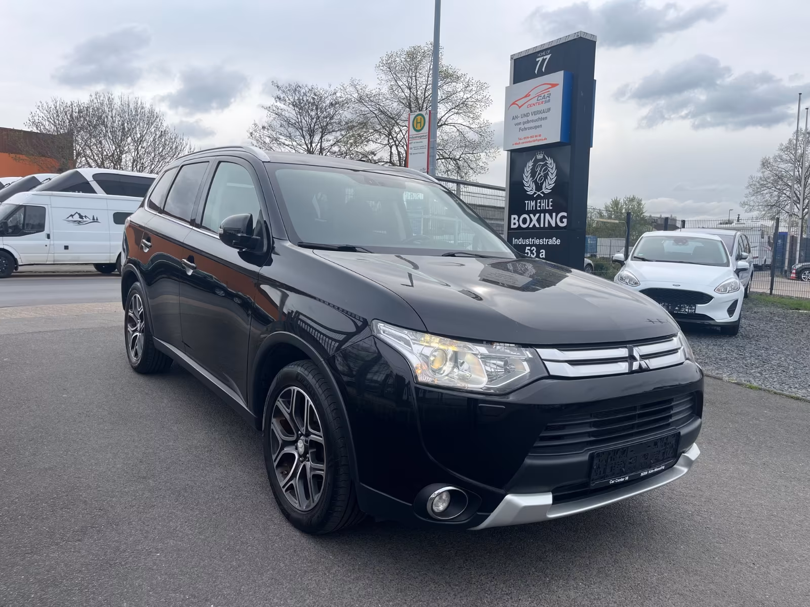 Mitsubishi Outlander 4WD Cam/Leder/Si-Hz/Navi/Ahk/Xenon/Alu