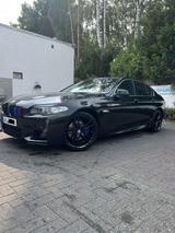 BMW F10 523i M Paket - BMW 523 in Duisburg