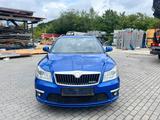 Skoda Octavia Combi RS "Klimaaut./Sitzh/PDC/ALU/AHK" - Skoda Octavia aus 2009: RS