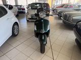 Piaggio Vespa 300 GTS *1 Hd*KD + HU-AU NEU*Topcase* - Angebote