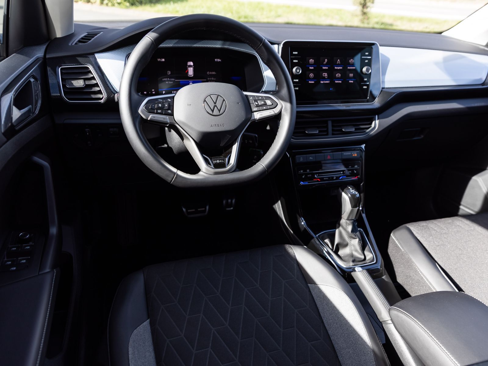 Volkswagen T-Cross - Bild 21
