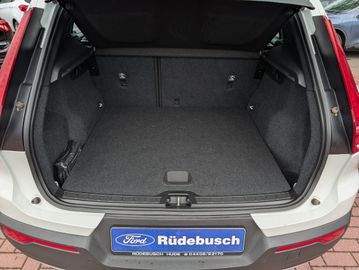 Volvo XC40 - 10