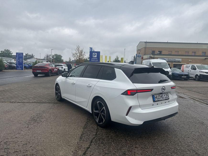Opel Astra Sports Tourer 1.2 Turbo Automatik GS 96 kW