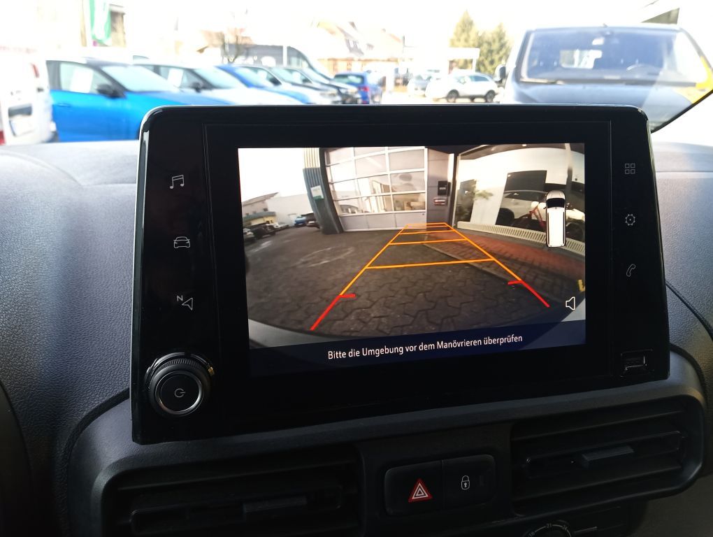 Fahrzeugabbildung Opel Combo Cargo XL 1.5D Edition+Navi+Klima+Sitzh