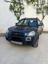 Hyundai Tucson 2WD 2.0 Benzin - gebrauchte Hyundai TUCSON aus dem Jahr 2004