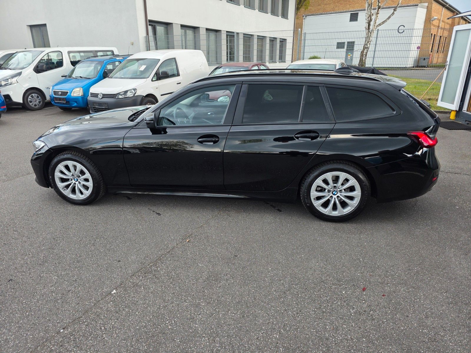 BMW 318 3 Touring 318 i Advantage foto 8