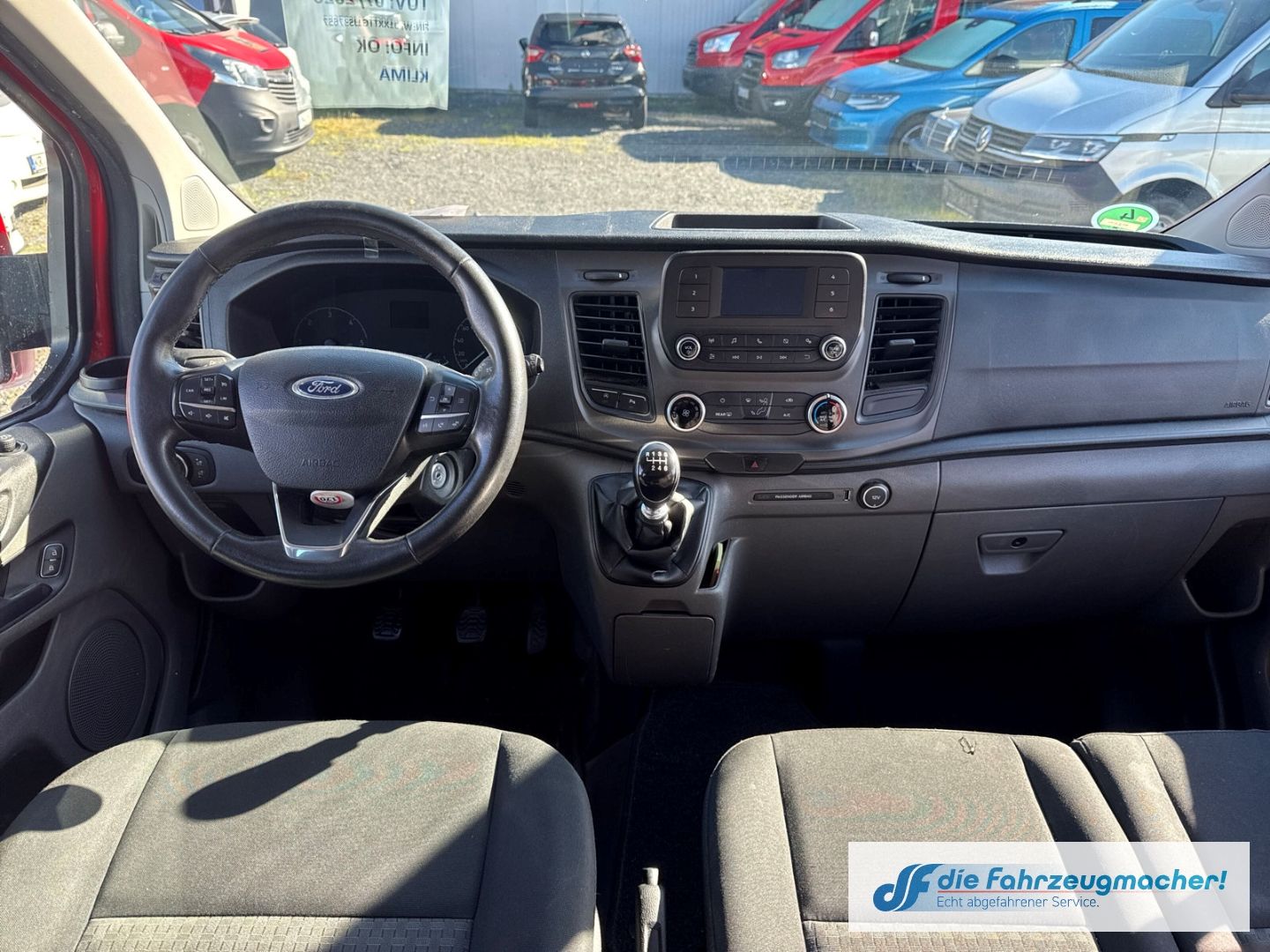 Fahrzeugabbildung Ford Transit Custom Tourneo 320 L1 Trend *EXPORT*4143