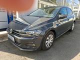 Volkswagen Polo VI 1.0 Comfortline - Volkswagen Polo Comfortline mit Benzin-Antrieb